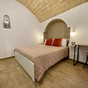 Gallina 18 Bari