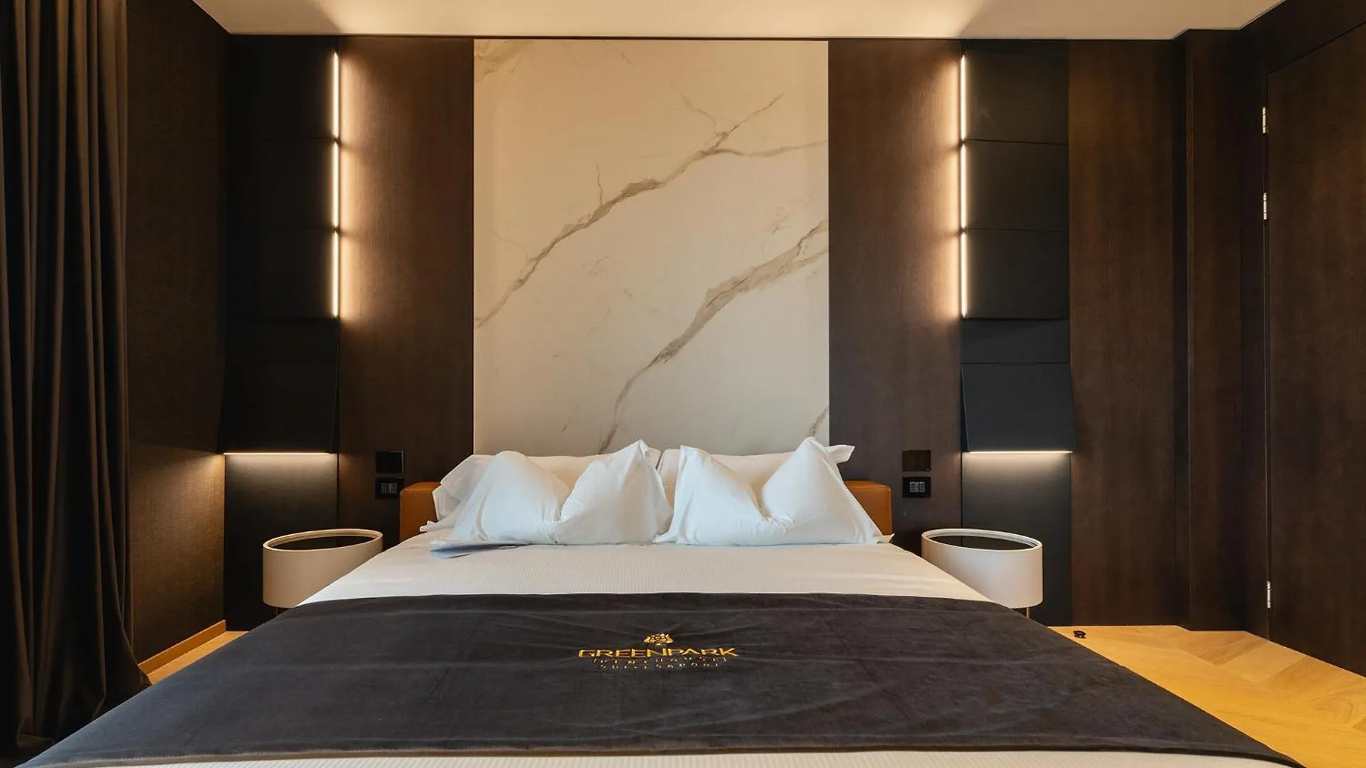 Bed & Breakfast Green Park Penthouse Suite & Pool - Heated Pool - Bari