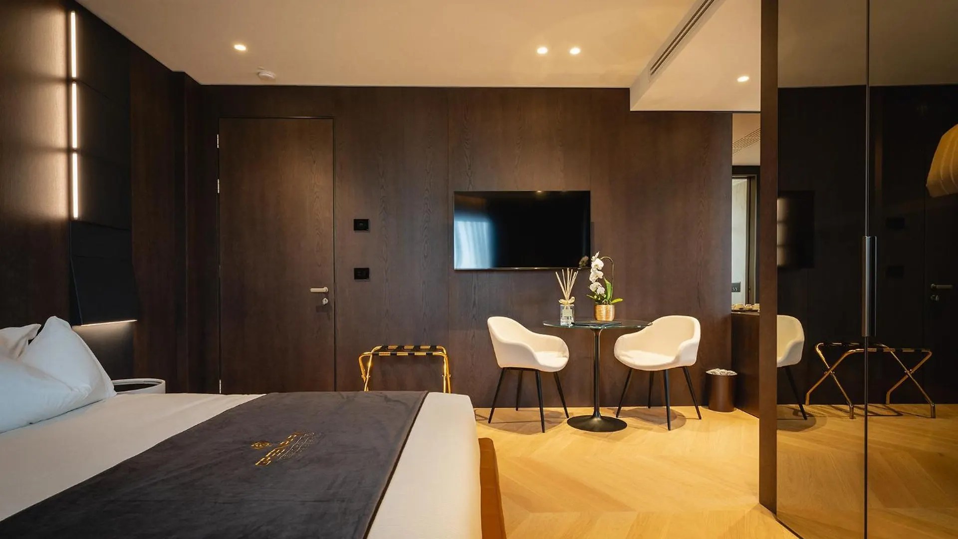Bed & Breakfast Green Park Penthouse Suite & Pool - Heated Pool - Bari Italy